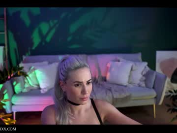 webcam girl provocatrixx live cam image #4446282