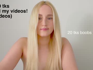webcam girl lailatoks live cam image #10770681