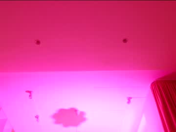 webcam girl aveksmr live cam image #7061966