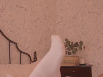 webcam girl _2strangers live cam image #1823789