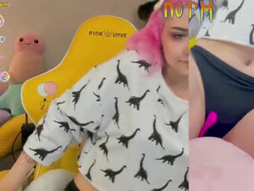 webcam girl _biscuitty live cam image #3010427