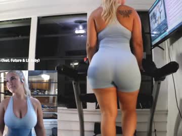 webcam girl milavalentinax live cam image #2445942