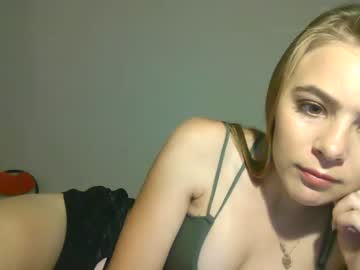 webcam girl inocent_student17 live cam image #6686256