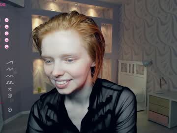 webcam girl gingers_hugs live cam image #7955084