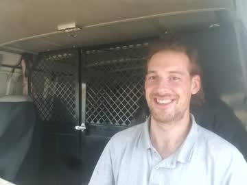 webcam man skyviper88 live cam image #720036