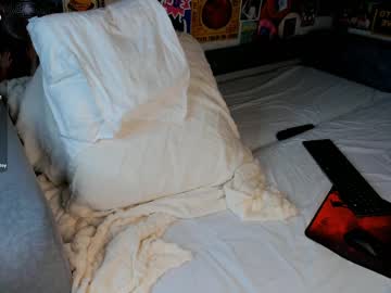 webcam girl flirtykitty_ live cam image #12221058
