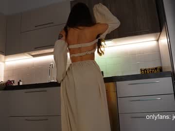 webcam girl therealbonnieclydex live cam image #5787156