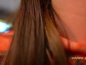 webcam girl therealbonnieclydex live cam image #5481175
