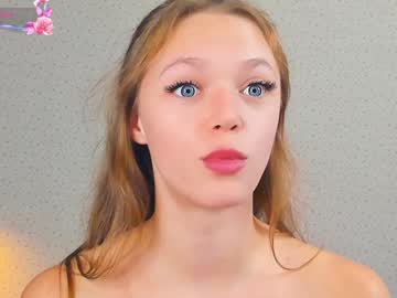 webcam girl mia_sea_ live cam image #11247917