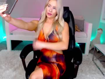 webcam girl oliviaowens live cam image #2609780