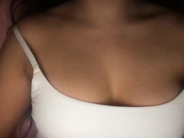 webcam girl lailayousef live cam image #11225139