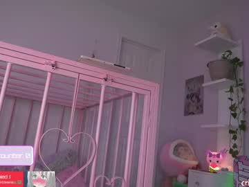 webcam girl crimsonkitten live cam image #12551367
