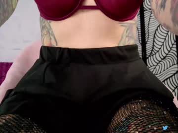 webcam girl harliequinnx live cam image #8416479