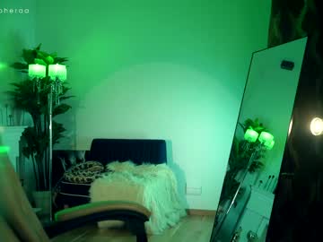 webcam girl artmosphera live cam image #7500191