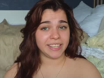 webcam girl hot_chill__ live cam image #9630001