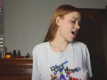 webcam girl artemisa_meows live cam image #10834750