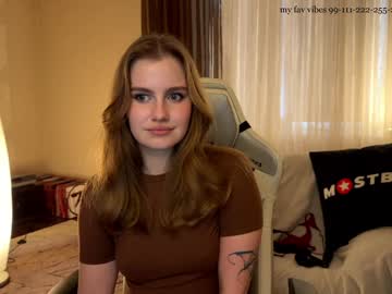 webcam girl cute_siberian_girl live cam image #11365595
