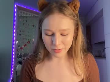 webcam girl whoisalisa live cam image #12562208