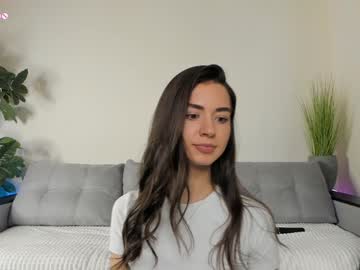 webcam girl nicoleluuv live cam image #10971361