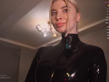 webcam girl bronnica live cam image #2414563