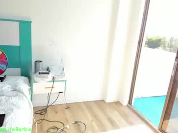 webcam girl rvlifebarbie live cam image #1751792