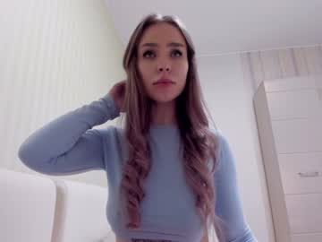 webcam girl aminaswan_ live cam image #4623814