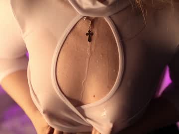 webcam girl owlluree live cam image #7815728