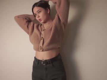 webcam girl helenmoors live cam image #5299485