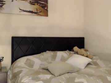 webcam girl hugetittiesgerda live cam image #4994861