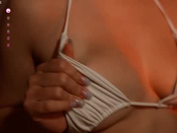webcam girl april_blush live cam image #10601070