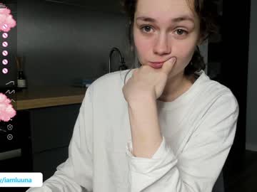 webcam girl mxxnsxsul live cam image #3847824