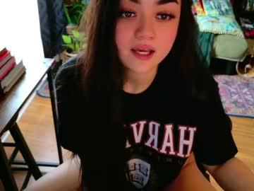 webcam girl annatigarr live cam image #9235401