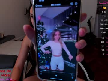 webcam girl misss_vikki live cam image #3633874