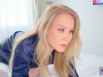webcam girl myassistant live cam image #9877330
