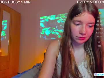 webcam couple alicekaneky_xx live cam image #6887089