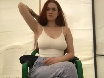 webcam girl ps4pro live cam image #6270581