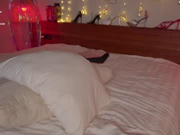 webcam girl emilia98xxx live cam image #9016835