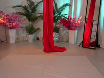 webcam girl kittycaitlin live cam image #10983331