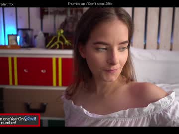 webcam girl hermione_potter_couple live cam image #3475441