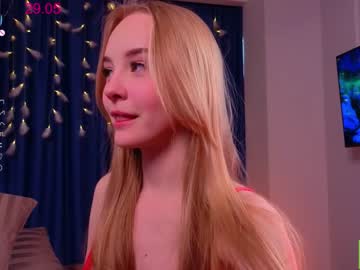 webcam girl lissa_meooow live cam image #9507163