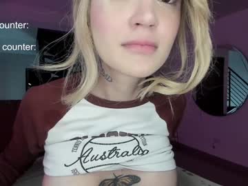 webcam girl lonelly_lolly98 live cam image #9489869