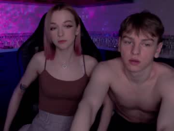 webcam couple alex_gotcha live cam image #2417242