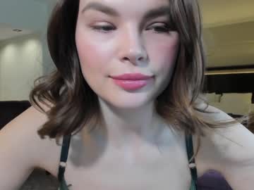 webcam girl love_you_to123 live cam image #2372162