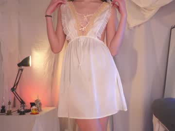 webcam girl kateuwugirl live cam image #7715597