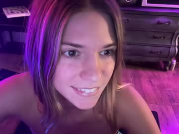 webcam girl oliviahansleyy live cam image #11539322