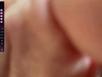 webcam girl cute_shine_babe live cam image #6822566