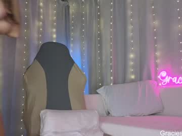 webcam girl graciously3333 live cam image #11002536