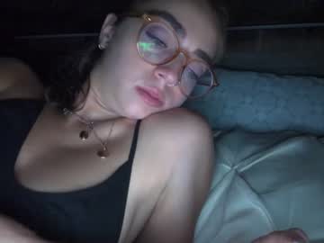 webcam girl kiravixen live cam image #6554558