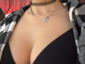 webcam girl sweety_rinushka_ live cam image #11517380