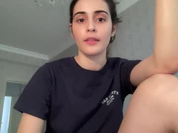 webcam girl wonderland_stia live cam image #12573574